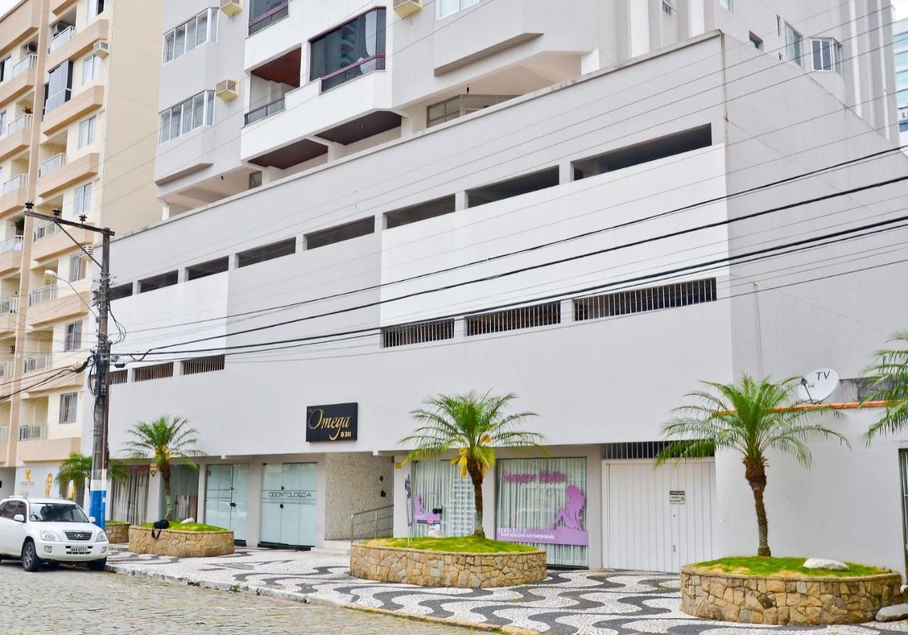 Aptos Omega B Balneário Camboriú